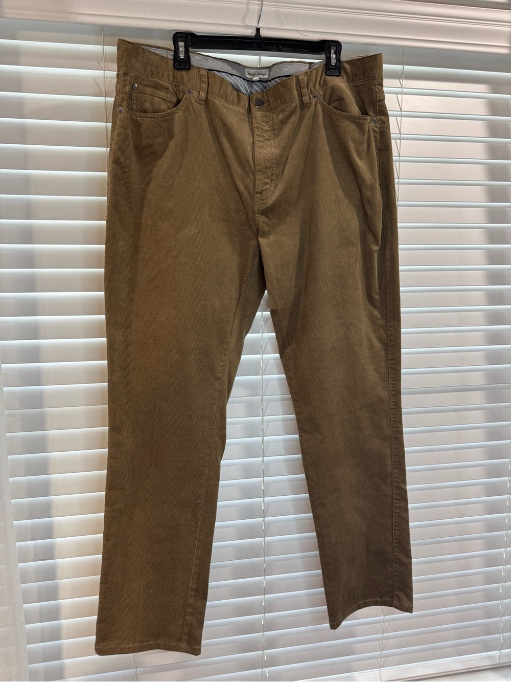 Peter Millar corduroy pants in EUC..